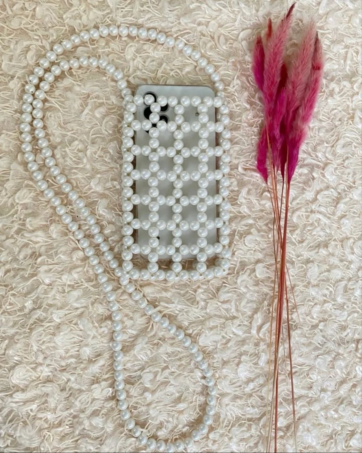 Sacoche téléphone en perle